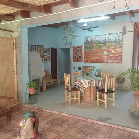 Hostel Mami Cruz Cachí المظهر الخارجي الصورة